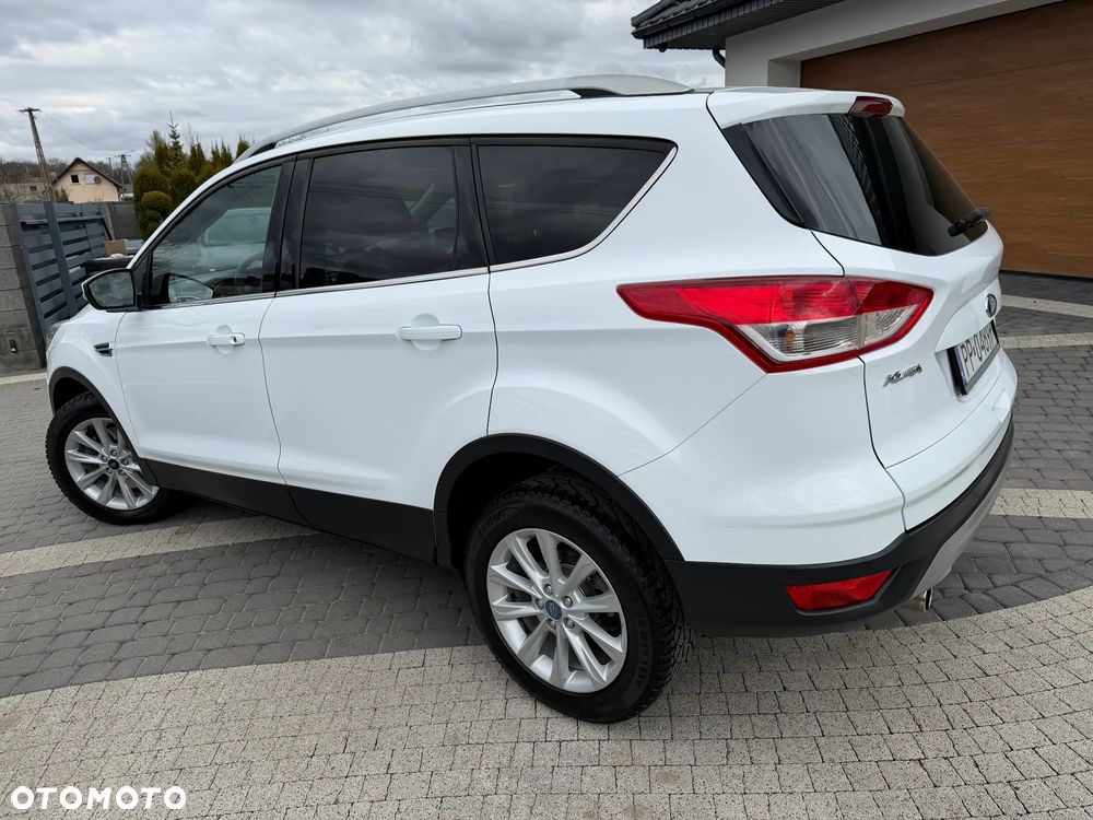 Ford Kuga 2.0 TDCi 2x4 Titanium - 19
