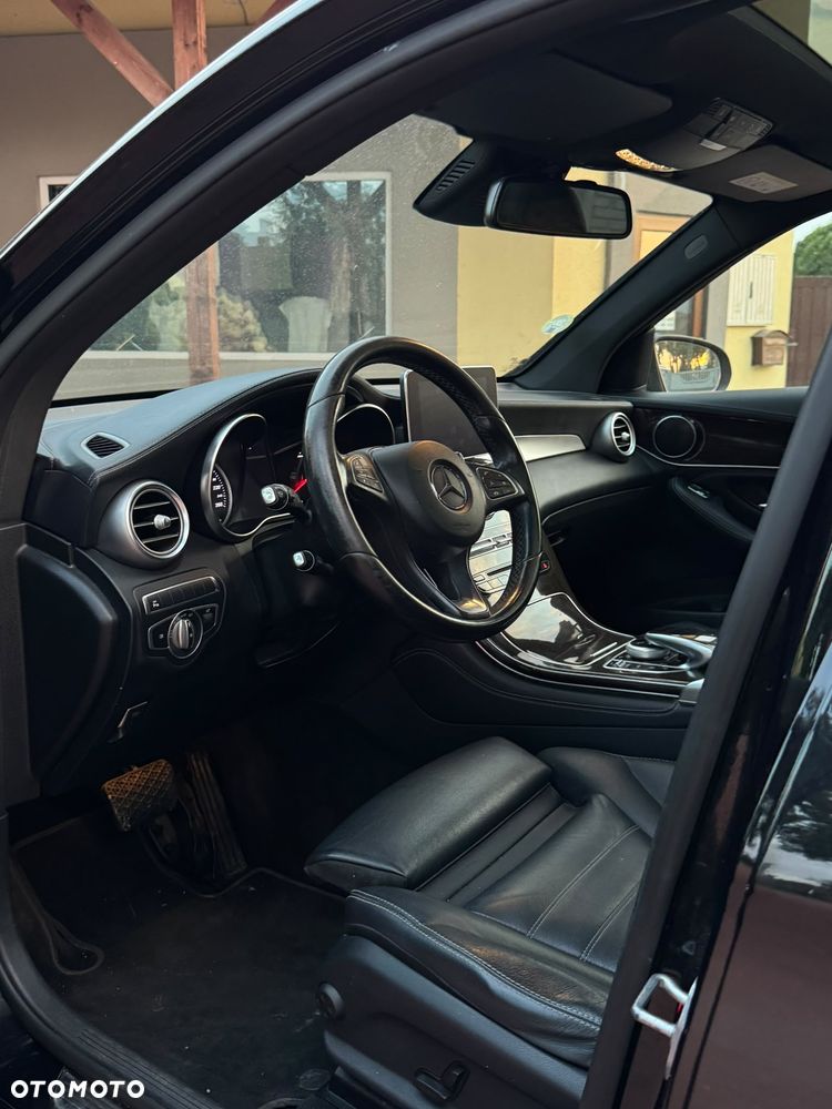 Mercedes-Benz GLC - 7
