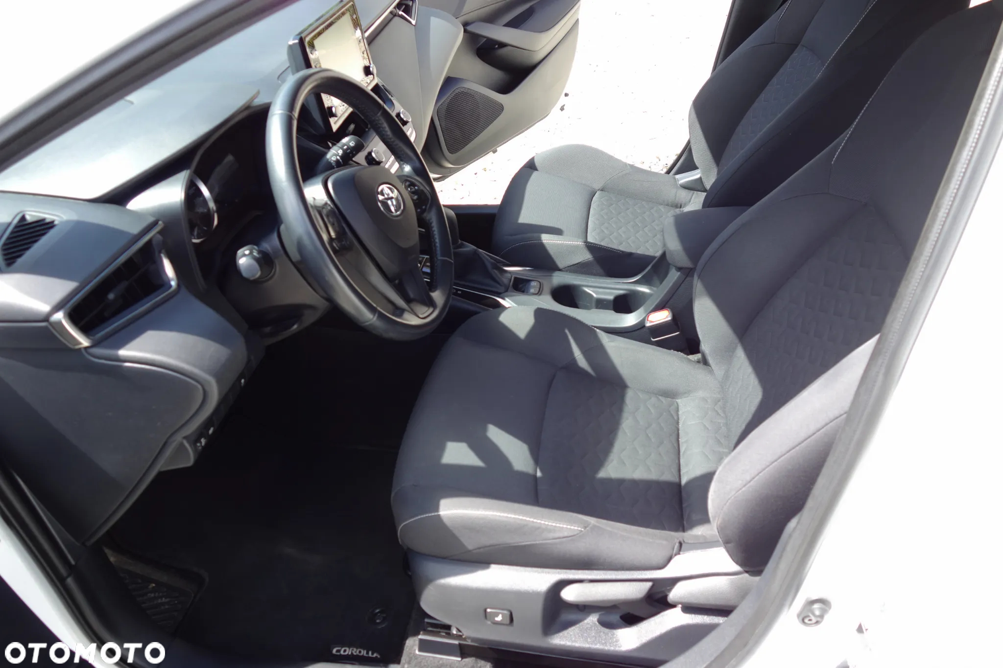 Toyota Corolla - 7