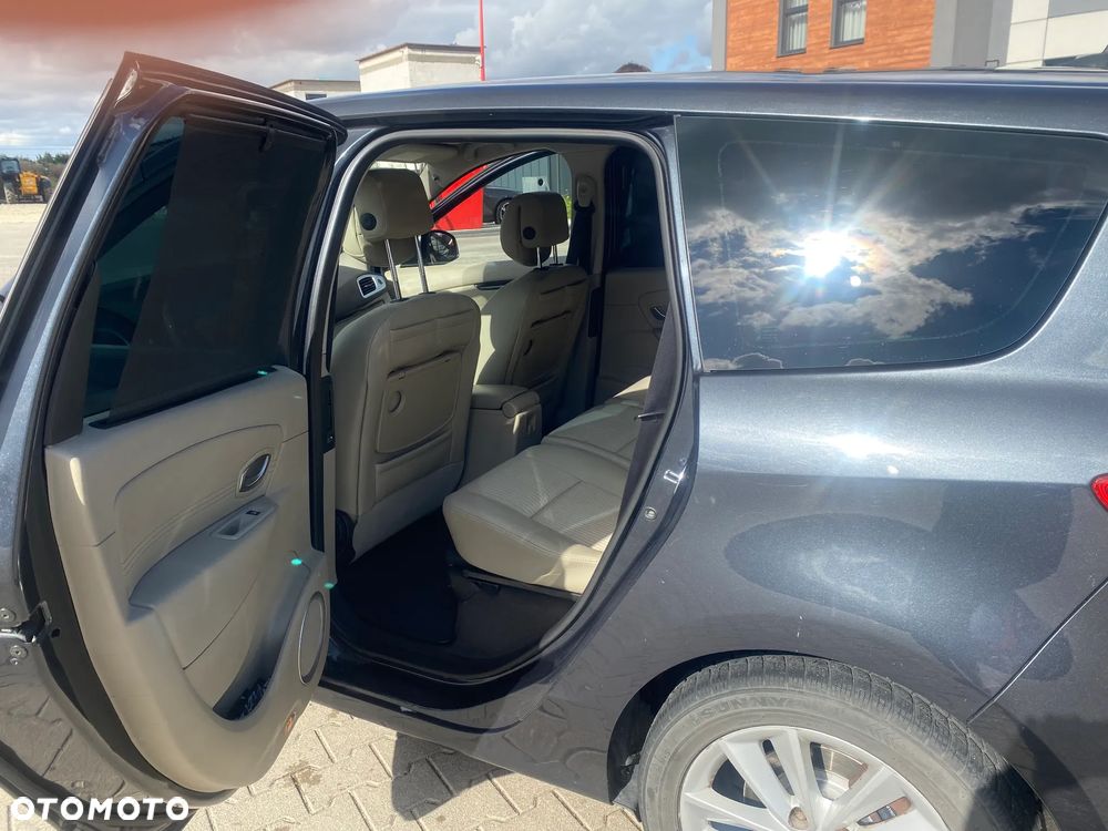 Renault Grand Scenic Gr 2.0 dCi Privilege - 16