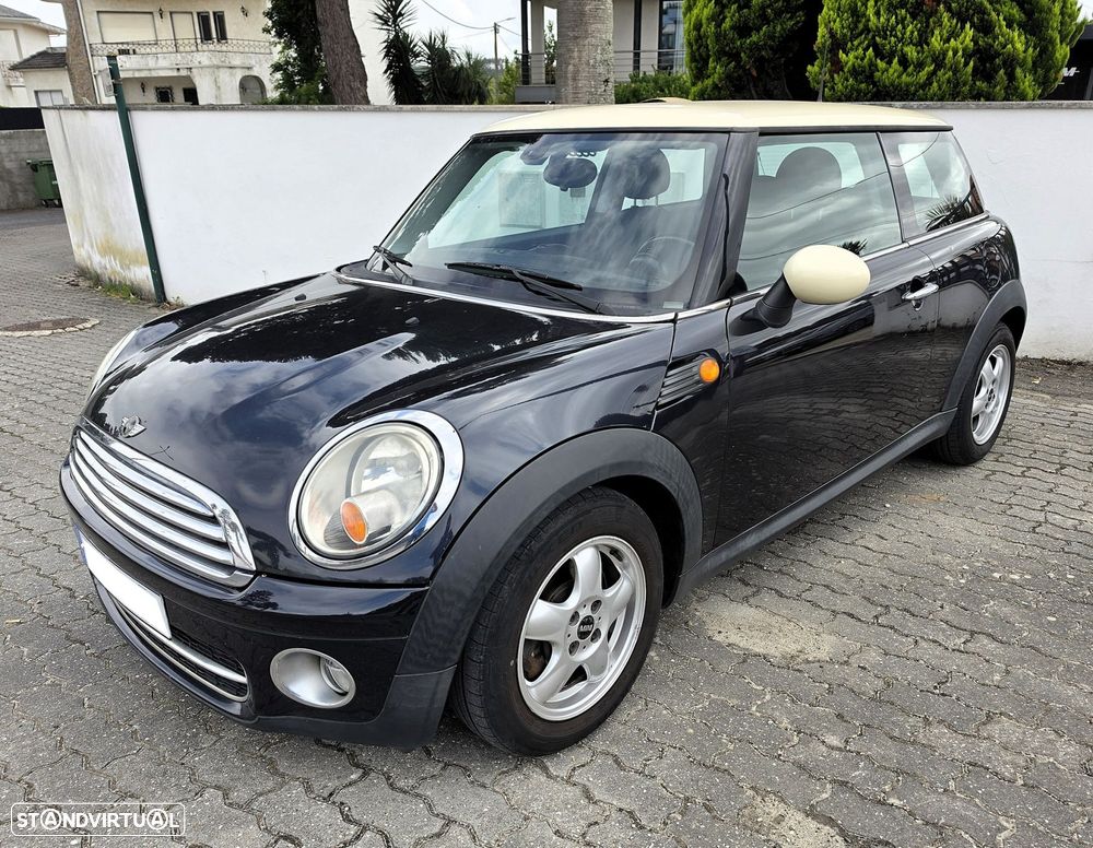 MINI 3 Portas Cooper D - 2