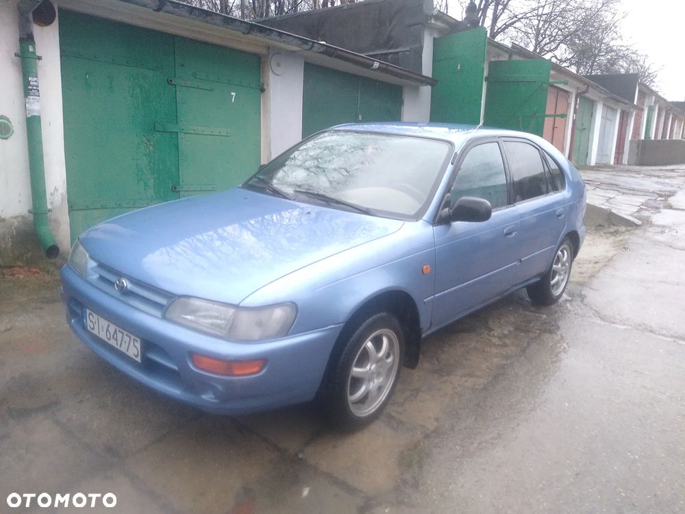 Toyota Corolla 1.4 XLi - 2