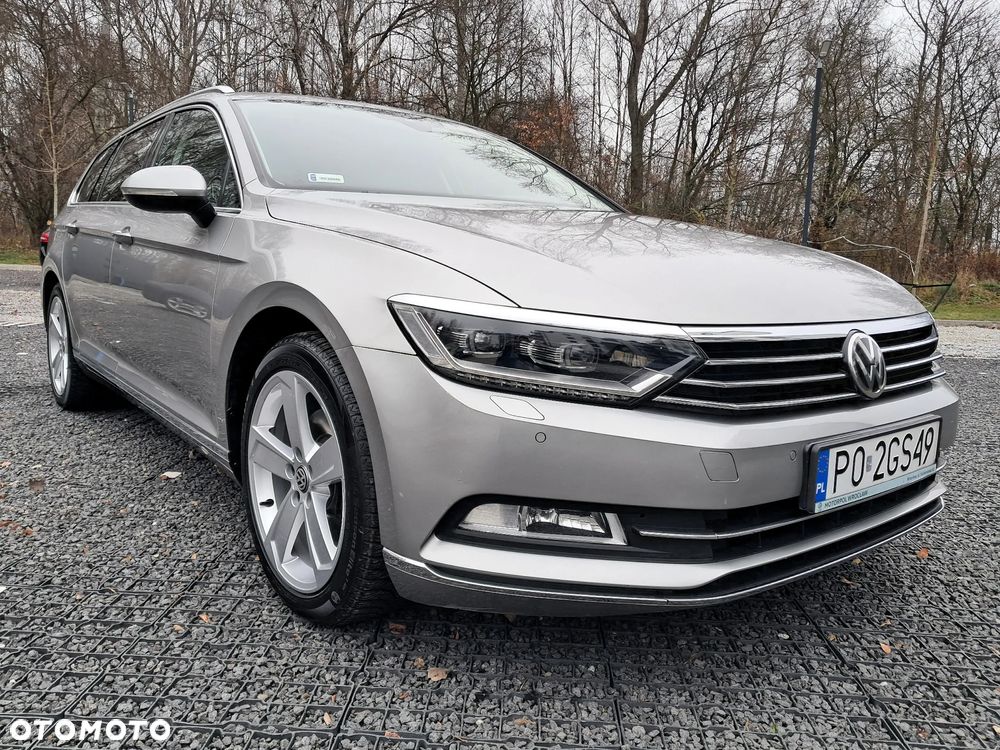 Volkswagen Passat 1.8 TSI BMT Highline - 35