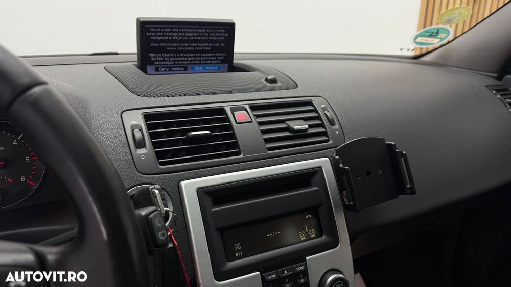 Volvo V50 DPF D2 RDesign Pro Edition - 19