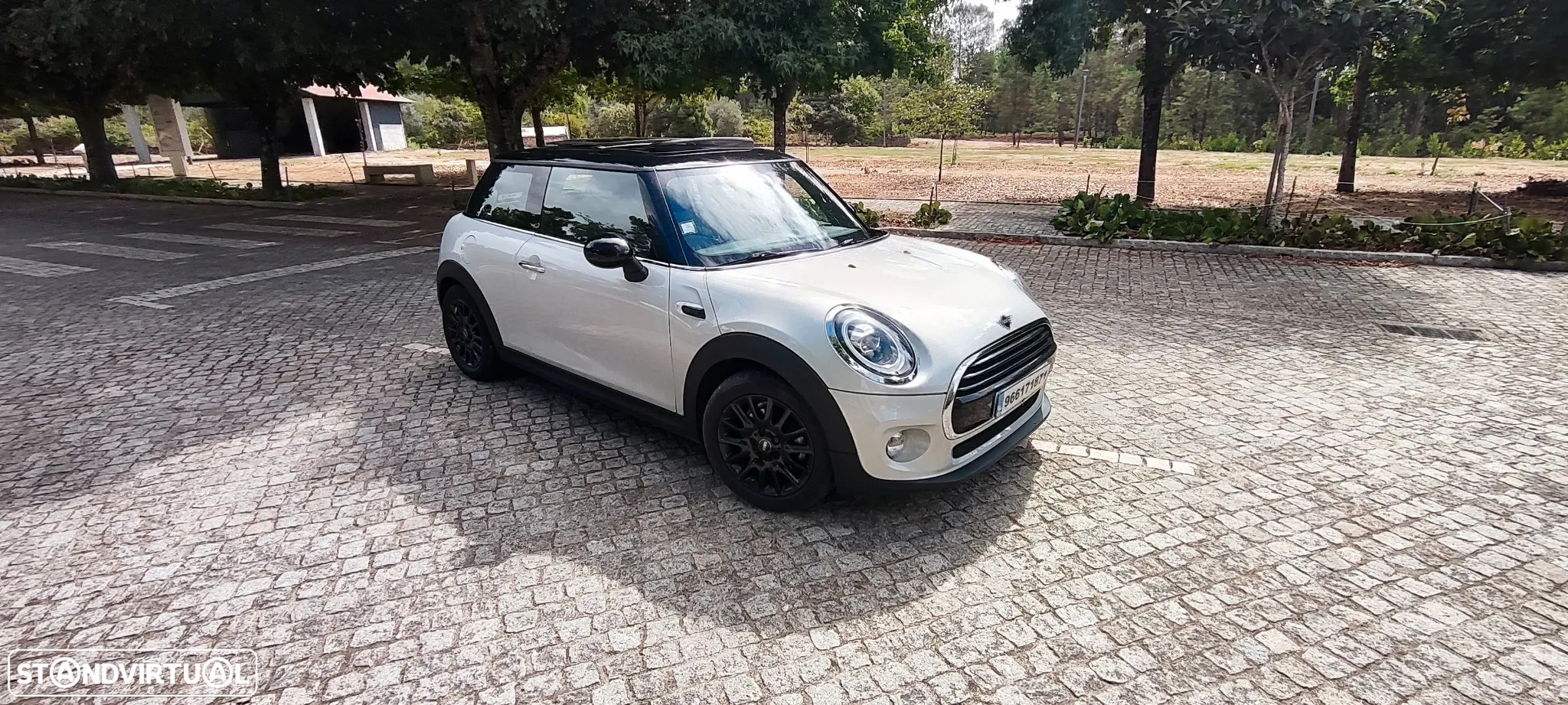 MINI 3 Portas Cooper Aut. JCW - 9