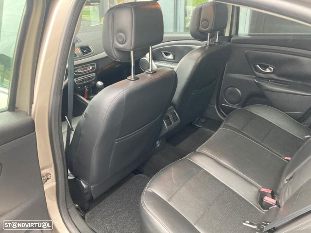 Renault Fluence 1.5 dCi Exclusive - 18