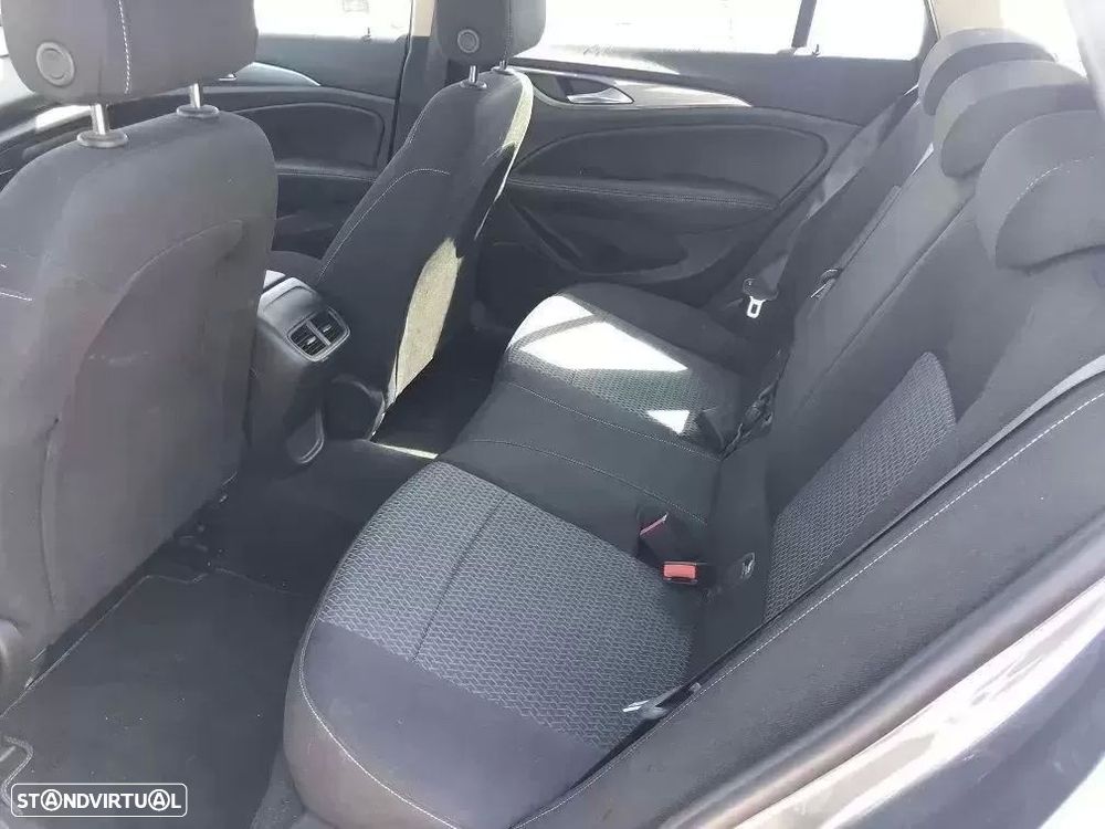 Opel Insignia Sports Tourer 1.5 D Ultimate - 7