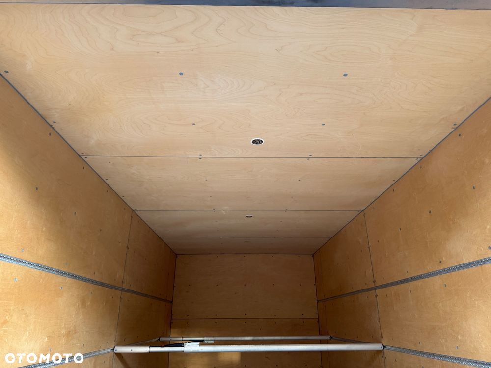 DAF DAF LF 12.260 AUTOMAT / PEŁNY ADR / LODÓWKA /SALON POLSKA / WINDA 1.5 TONY / PRZEBIEG 138.000 TYŚ KM / JEDYNY W POLSCE / FABRYCZNIE NOWY / UNIKAT / ŁÓŻKO / WOZIŁ AMUNICJE / KONTENER CAŁY WYBITY / PACHNIE NOWOŚCIĄ - 25