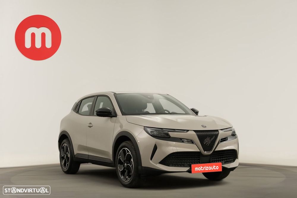 Alfa Romeo Junior Elletrica 50 kWh - 1