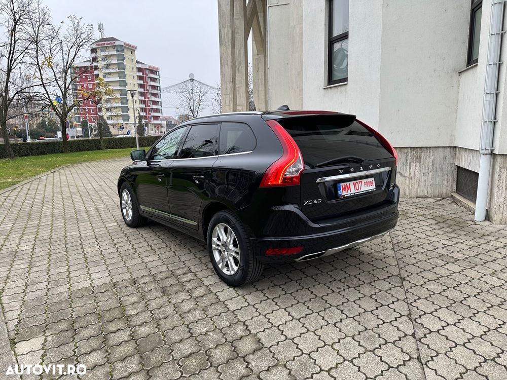 Volvo XC 60 - 4