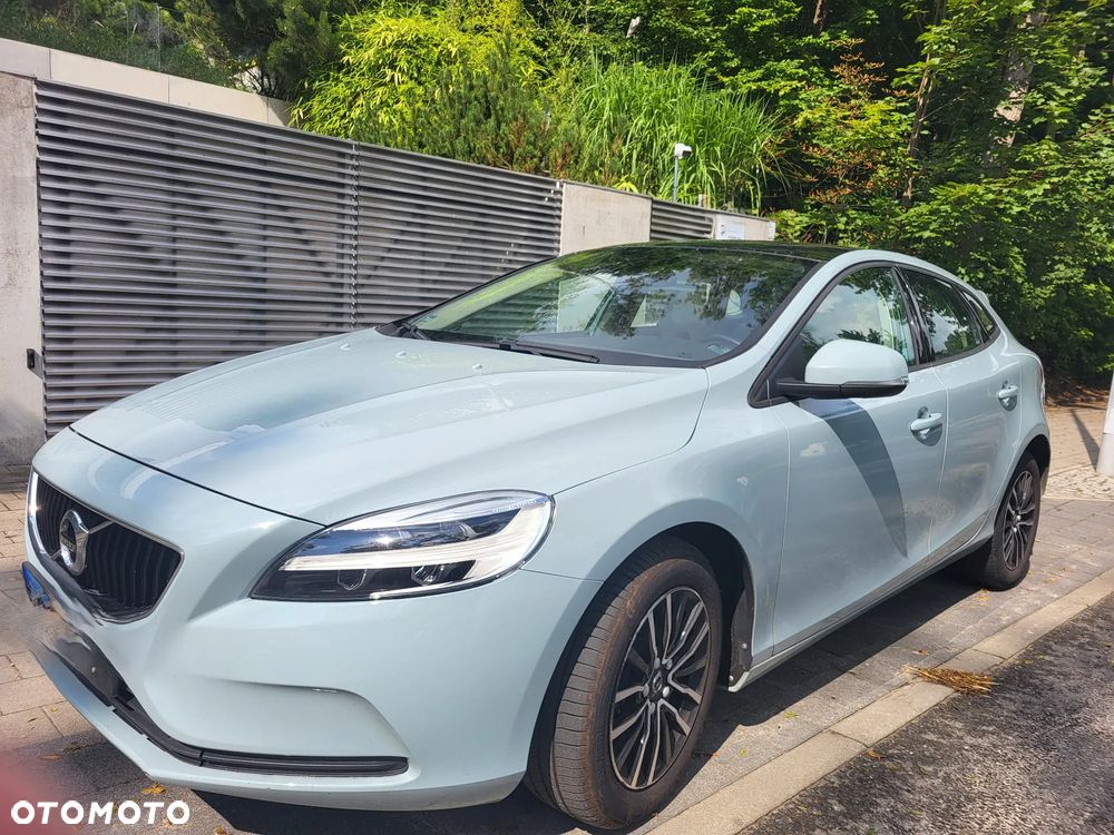 Volvo V40 D4 Drive-E Inscription - 1
