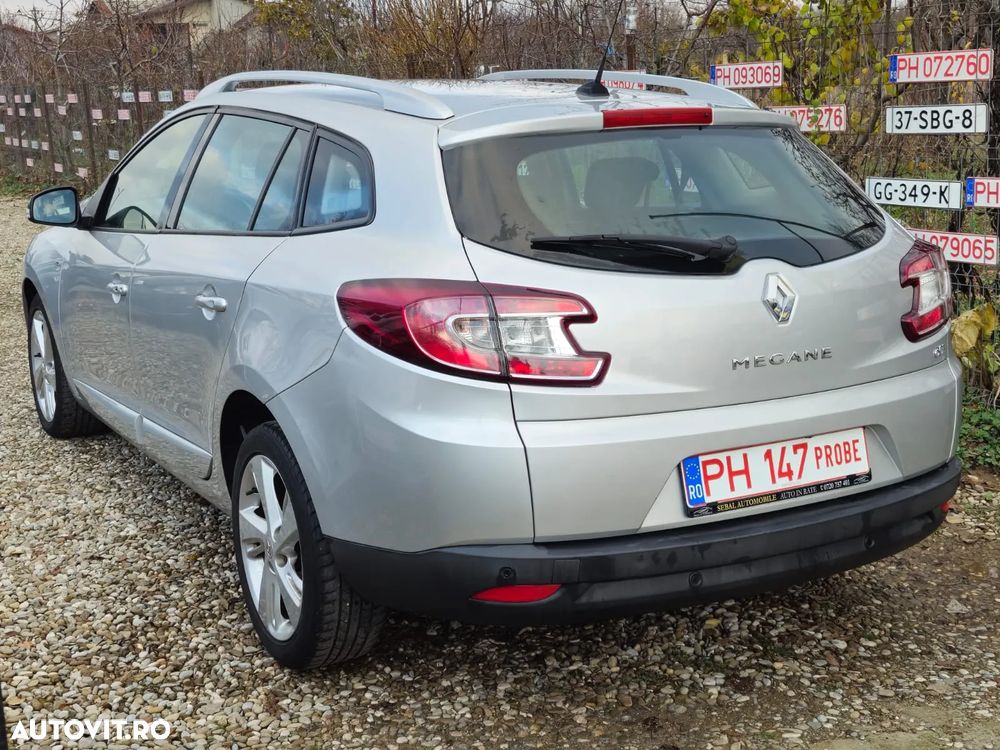 Renault Megane ENERGY dCi 110 Start & Stop Bose Edition - 6