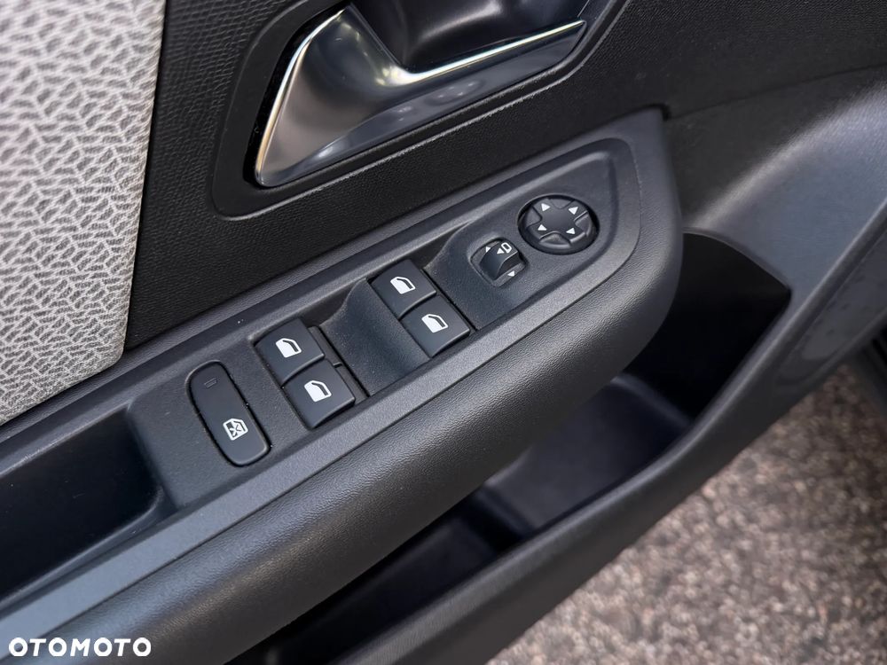 Citroën C4 1.2 PureTech Feel Pack S&S - 29