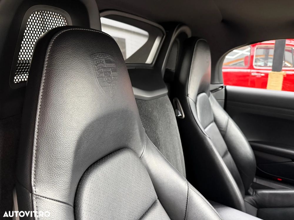 Porsche Boxster 718 PDK - 26