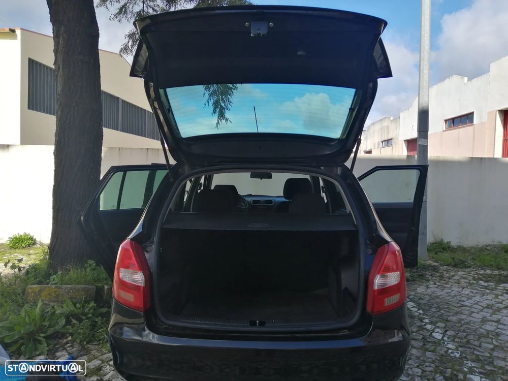 Skoda Fabia Break 1.4 TDi Elegance - 5