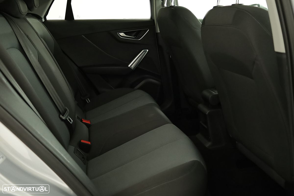 Audi Q2 1.6 TDI Design - 20