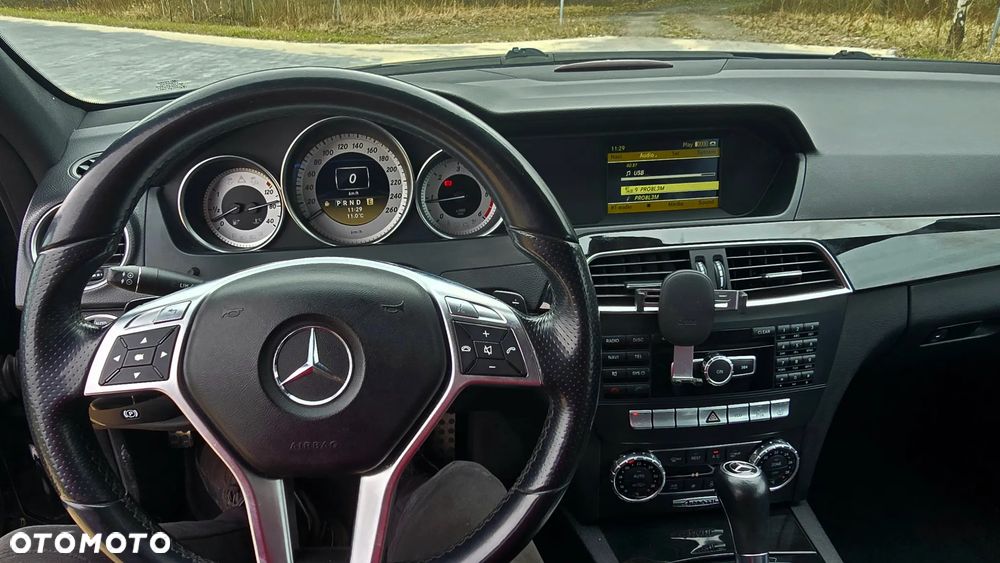 Mercedes-Benz Klasa C 250 CDI DPF 4Matic (BlueEFFICIENCY) 7G-TRONIC Avantgarde - 14