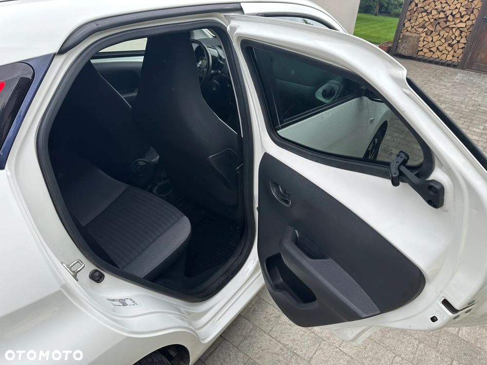 Toyota Aygo - 15