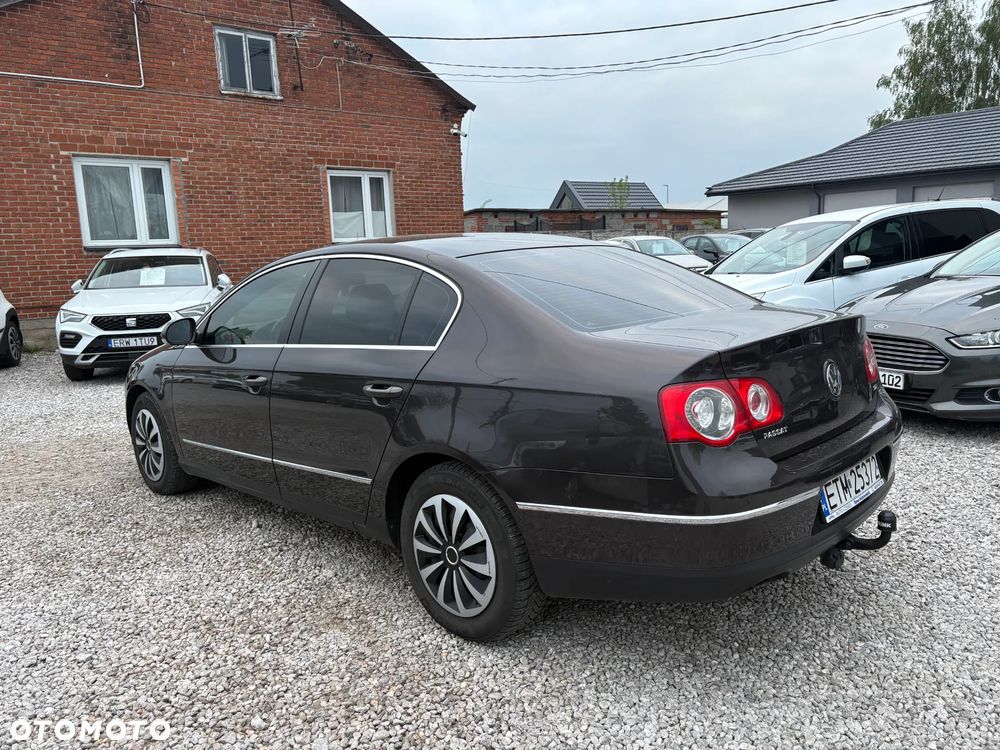 Volkswagen Passat 1.9 TDI DPF Comfortline - 7