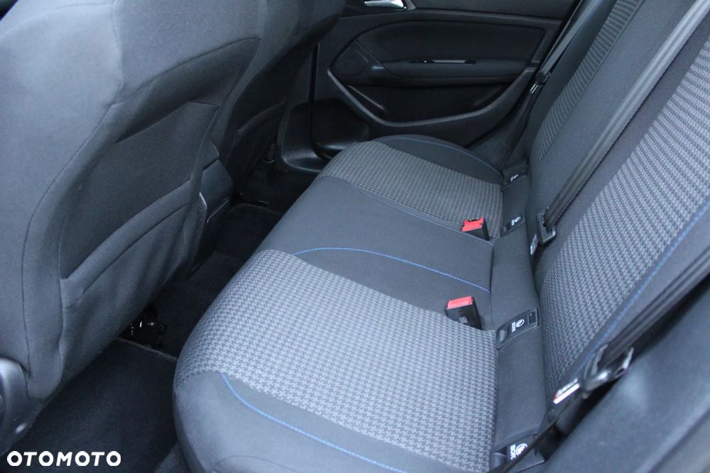 Peugeot 308 - 11