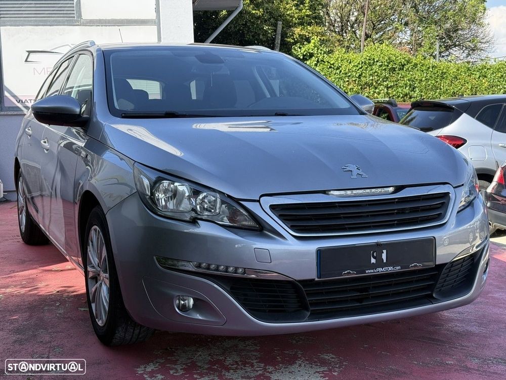 Peugeot 308 SW 1.6 BlueHDi Allure — fotografia 3