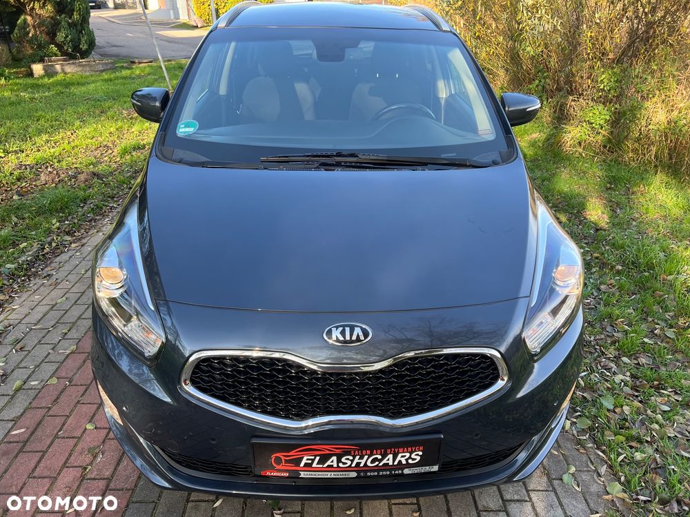 Kia Carens 1.7 CRDi L DCT - 33