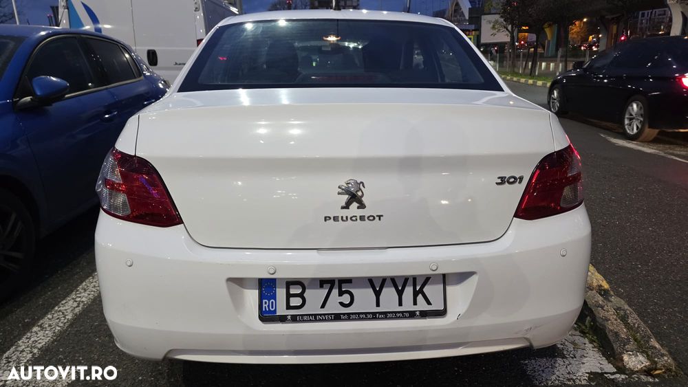 Peugeot 301 1.2 PureTech Active - 6