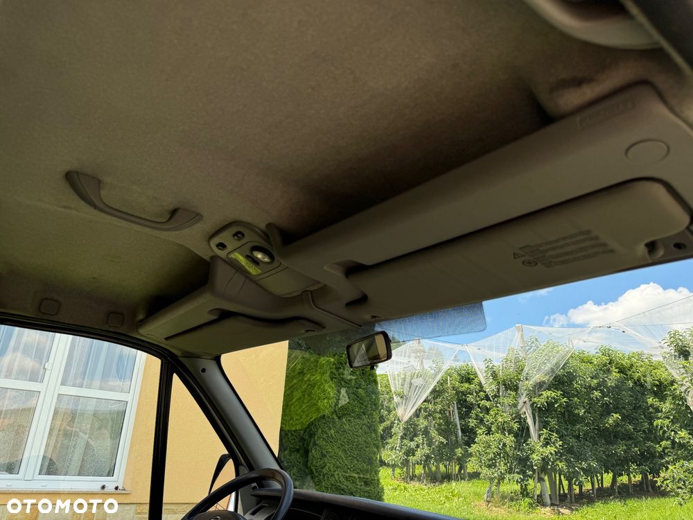 Nissan Interstar - 24