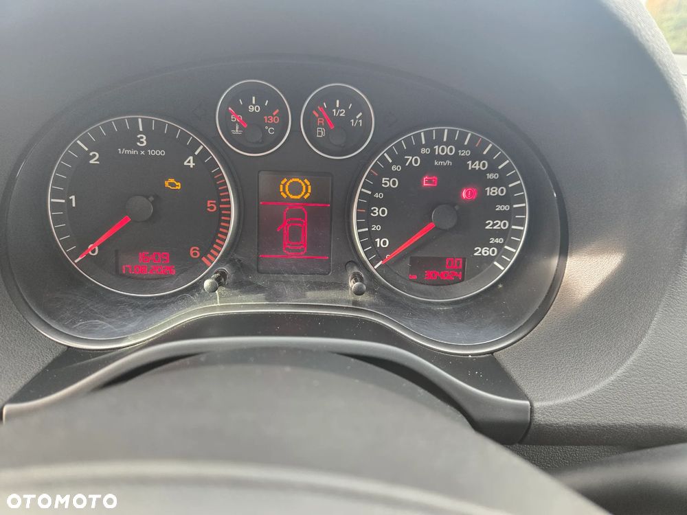 Audi A3 Sportback 2.0 TDI DPF quattro S line Sportpaket (plus) - 16