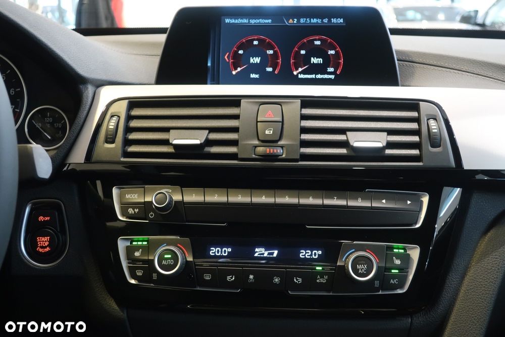 BMW 3GT 320i xDrive M Sport - 15