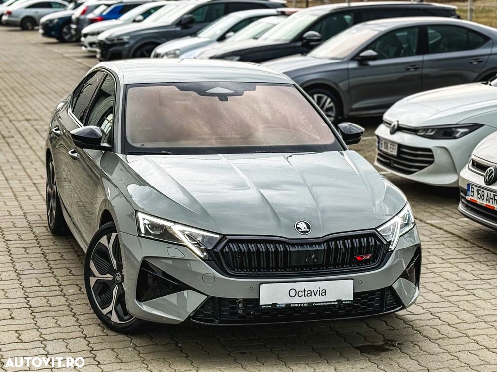 Skoda Octavia 2.0 TSI 265 CP DSG RS - 2