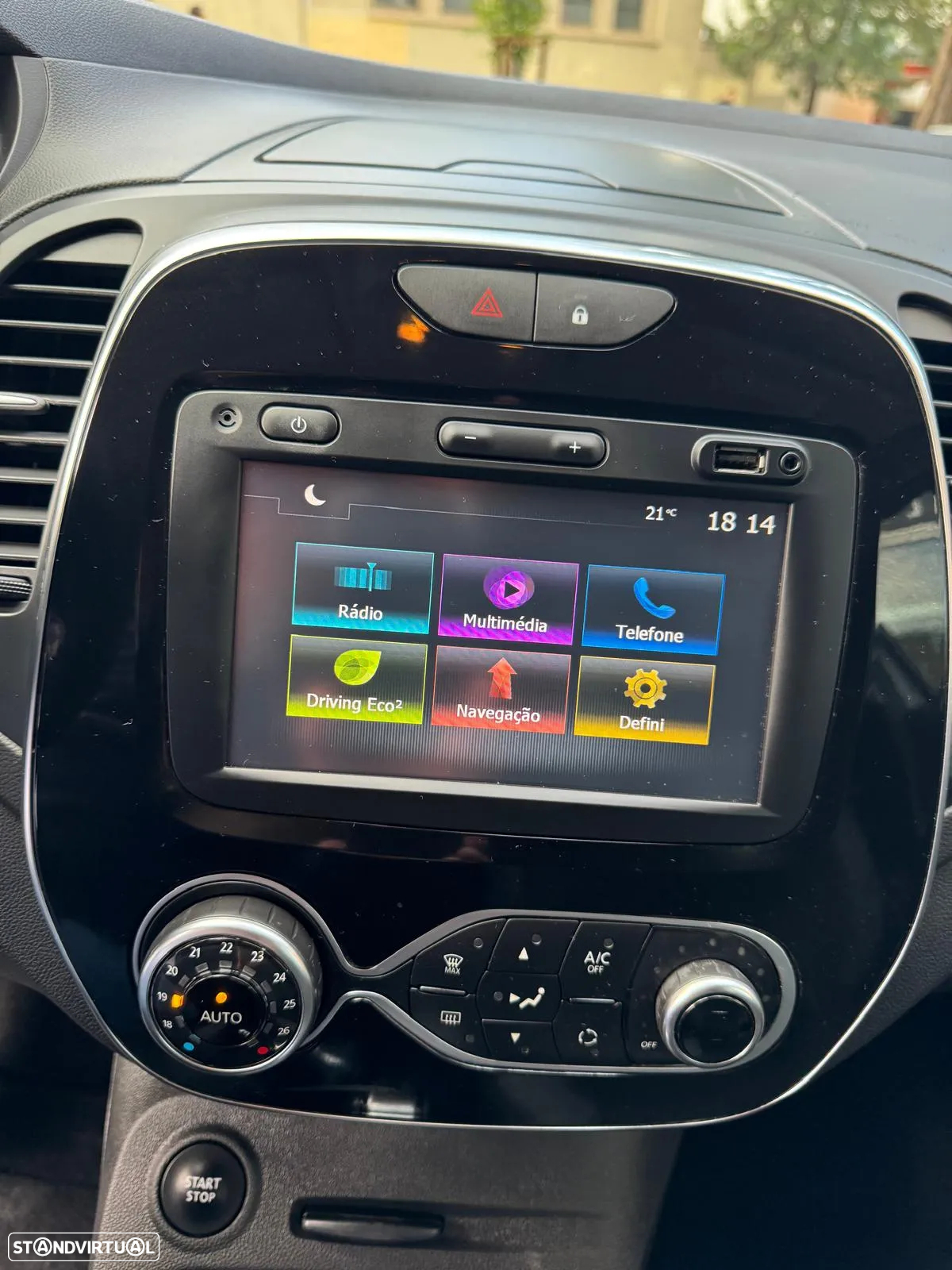 Renault Captur 1.5 dCi Exclusive EDC - 21