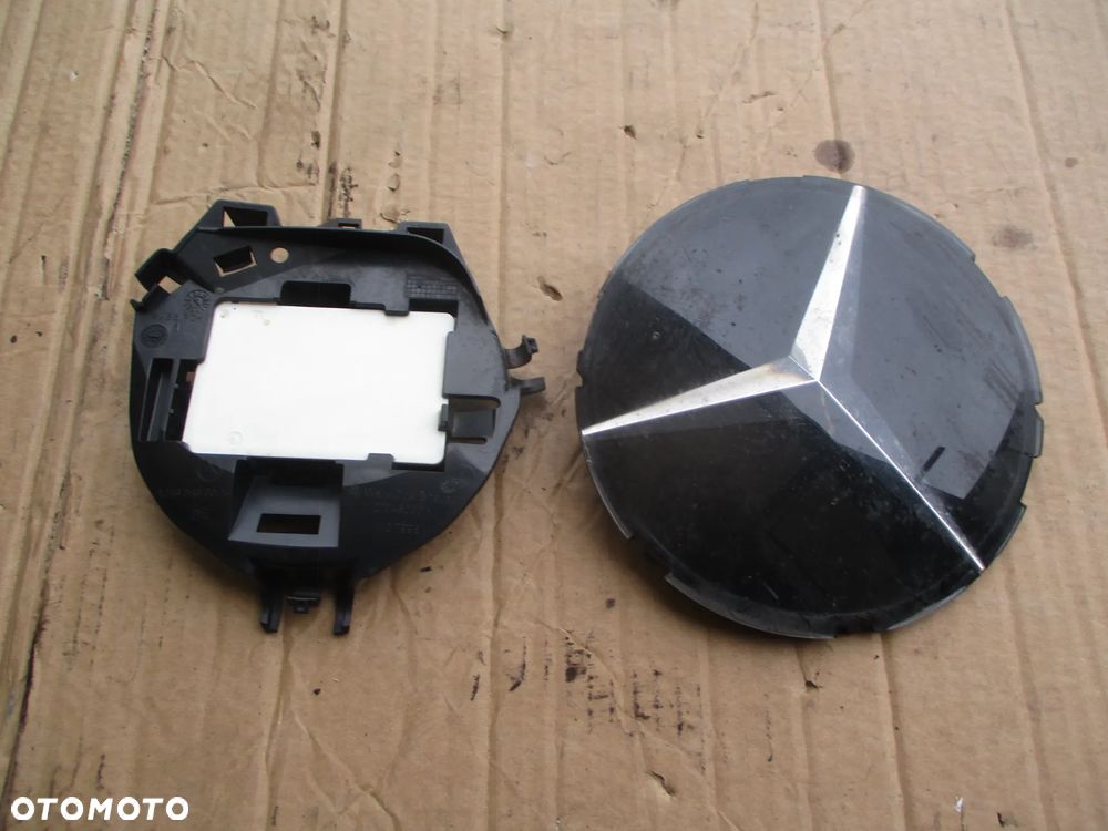 MERCEDES W176 RADAR DISTRONIC ZNACZEK A1648880411 A0009055103
