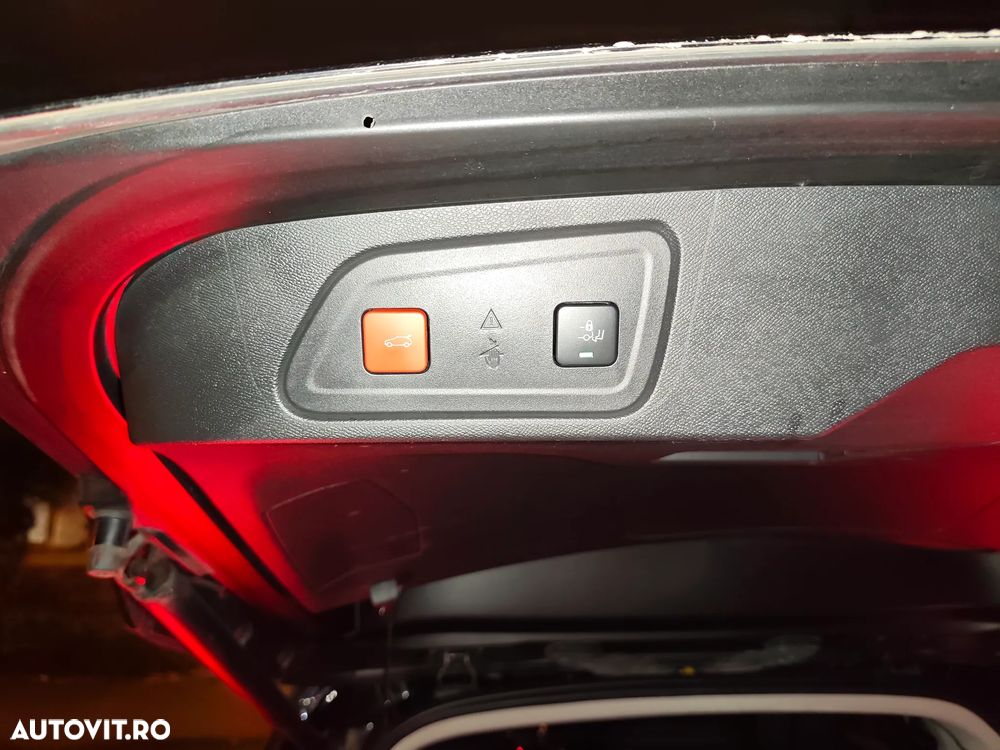 Citroën C5 Aircross 1.2 PureTech S&S BVM6 Live Pack - 15