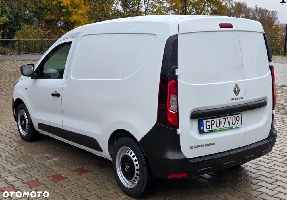 Renault Express Van - 5