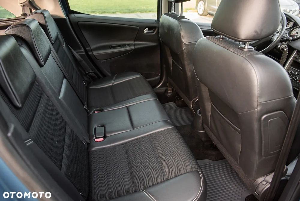 Peugeot 207 120 VTi Premium - 20