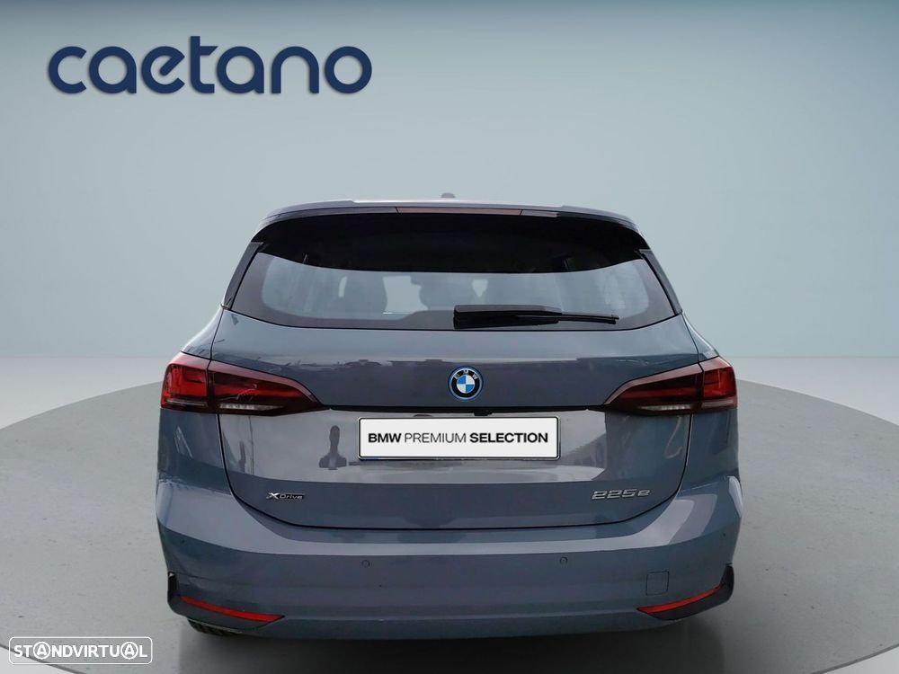BMW 225xe Active Tourer - 7