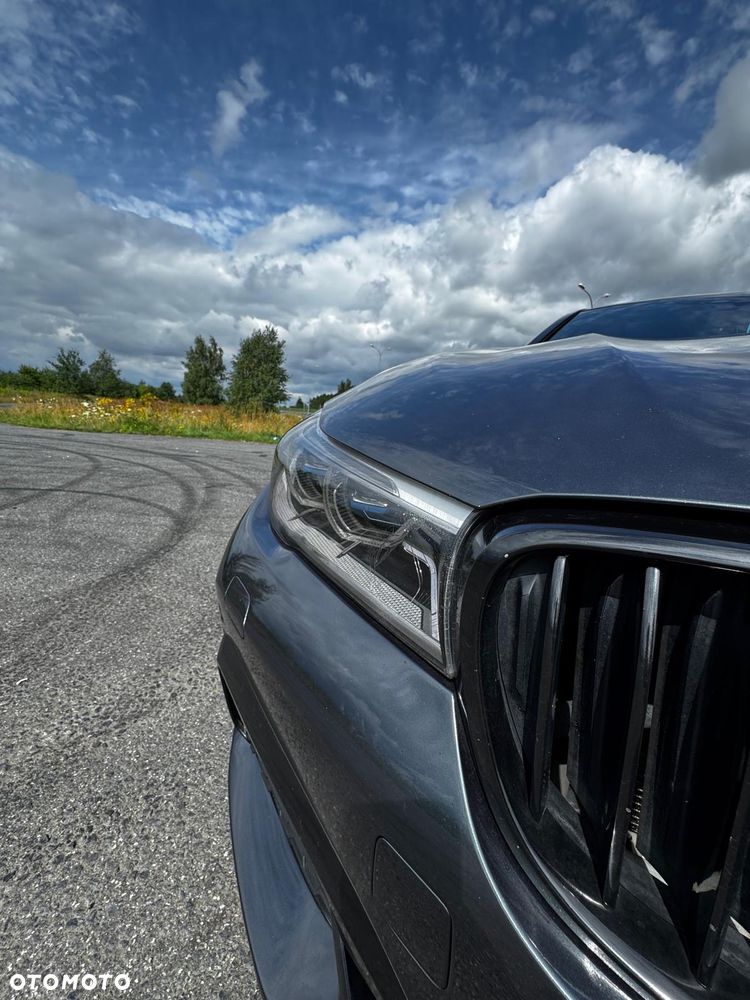 BMW Seria 7 730d xDrive - 11