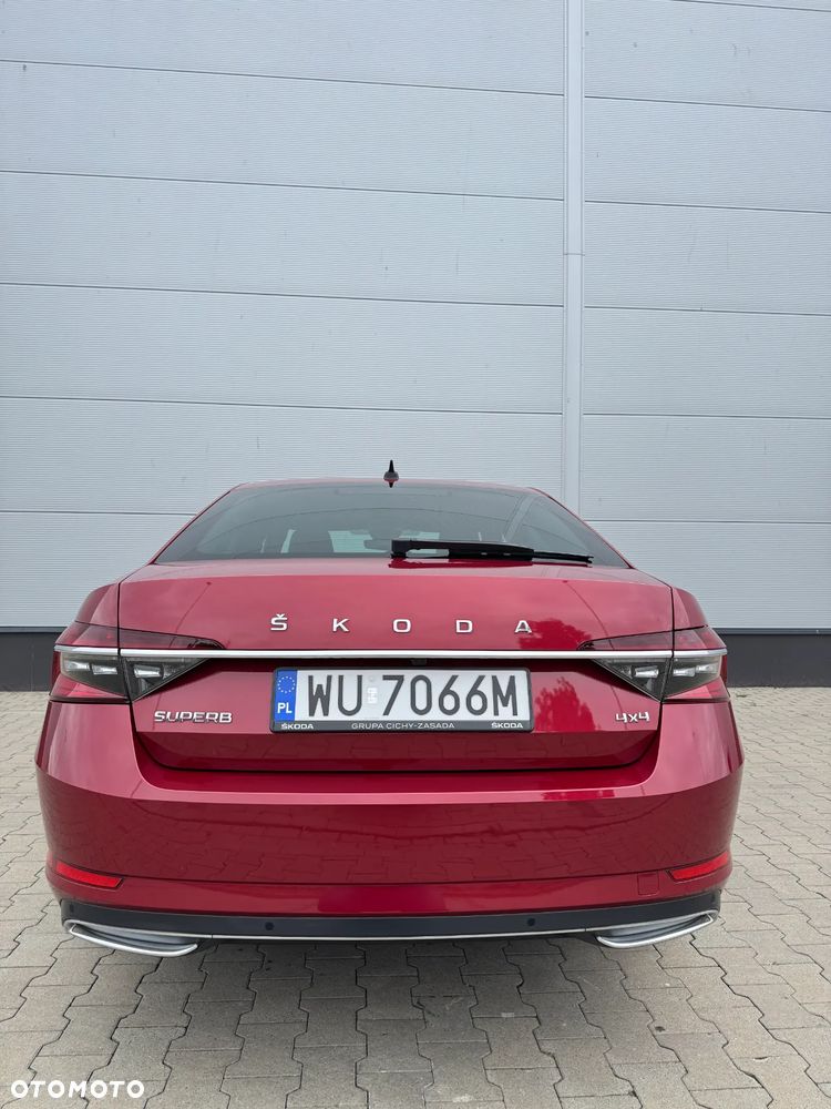 Skoda Superb 2.0 TDI SCR 4x4 L&K DSG - 17