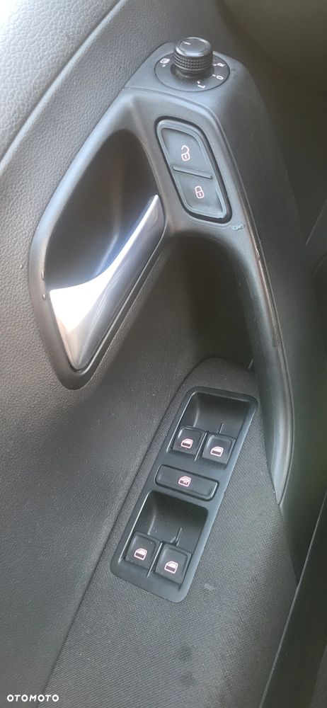 Volkswagen Polo - 17