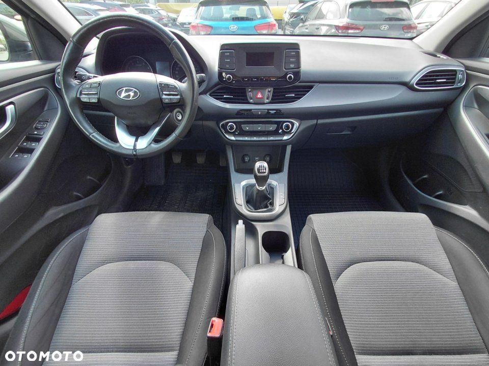 Hyundai i30 - 12