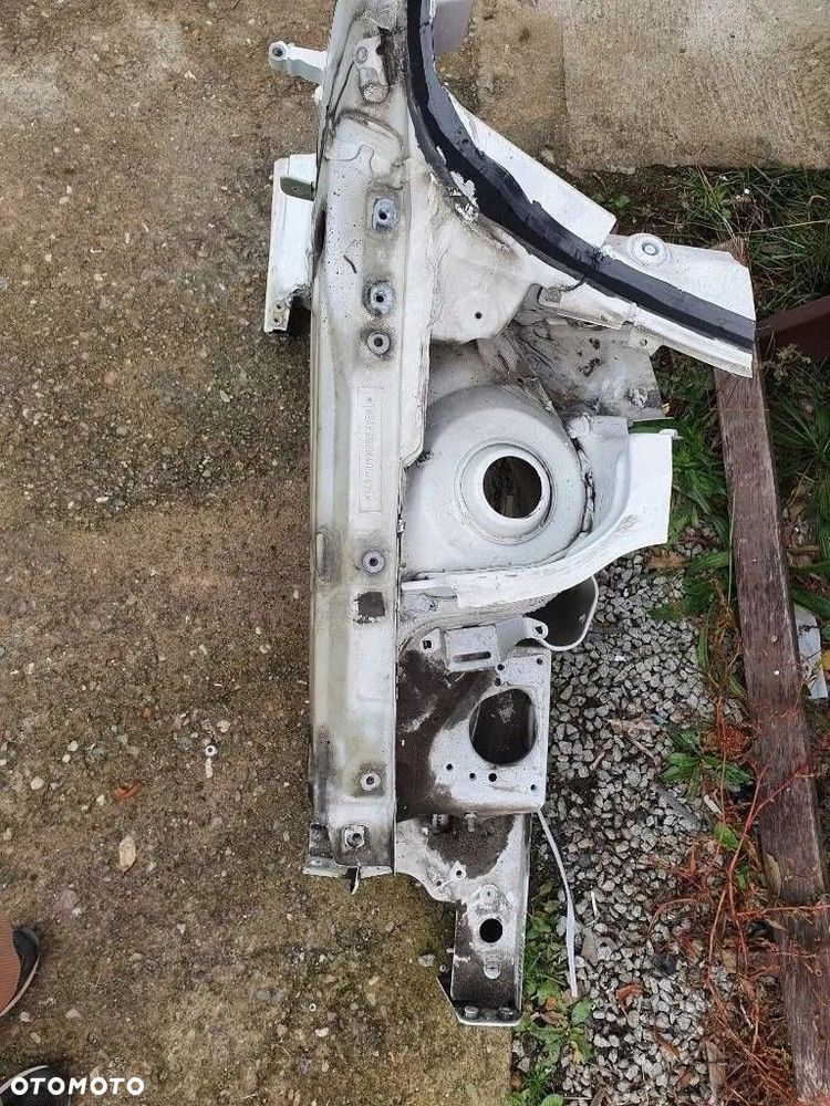 Skoda Rapid 2018 Przód prawa Ćwiartka przednia fartuch podłużnica - 3