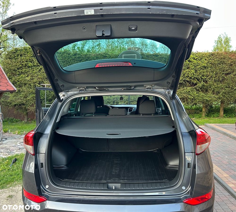 Hyundai Tucson 2.0 CRDI Comfort 4WD - 12