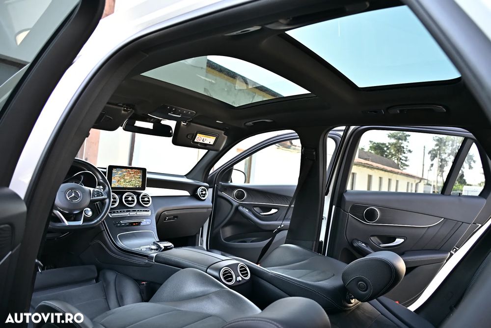 Mercedes-Benz GLC 250 d 4MATIC 9G-TRONIC AMG Line - 33