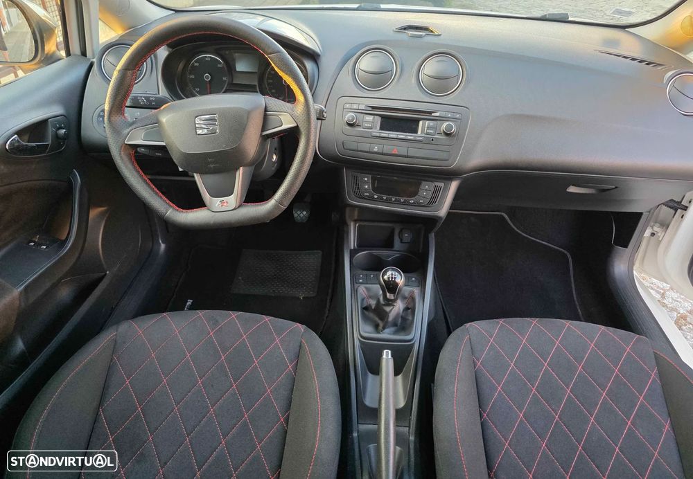 SEAT Ibiza - 5