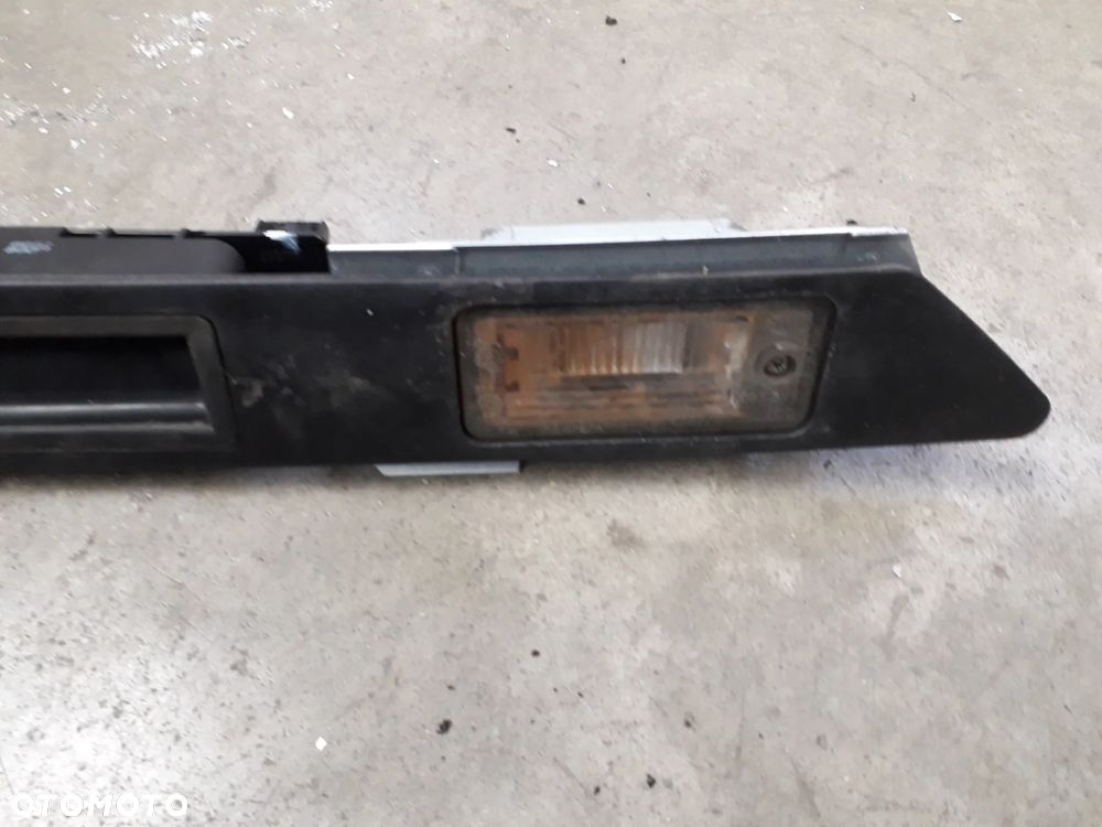 klamka przycisk bagażnika kombi A6 C6 2.0 FSI TFSI BPJ - 2