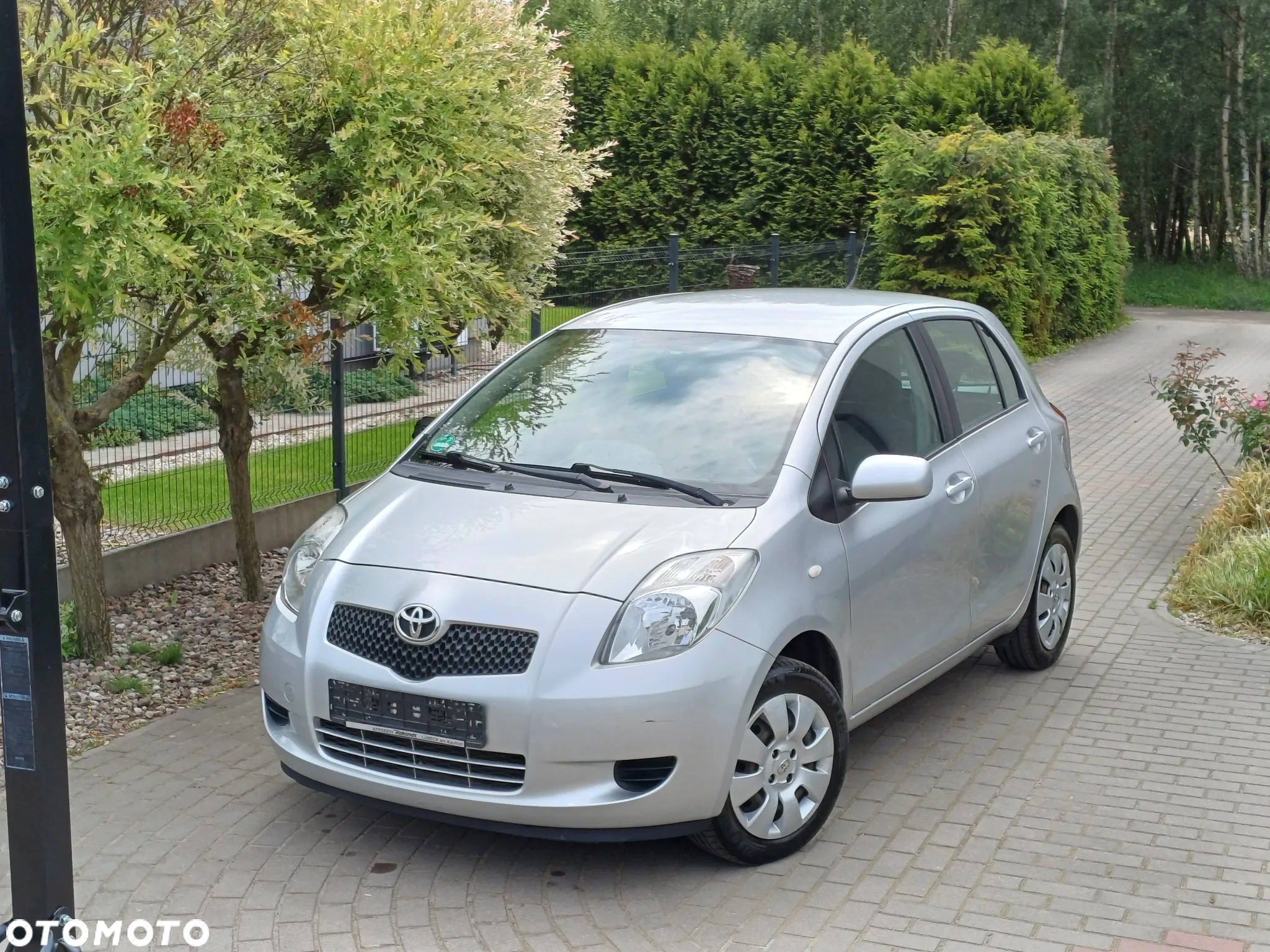 Toyota Yaris 1.0 VVT-i Comfort - 4