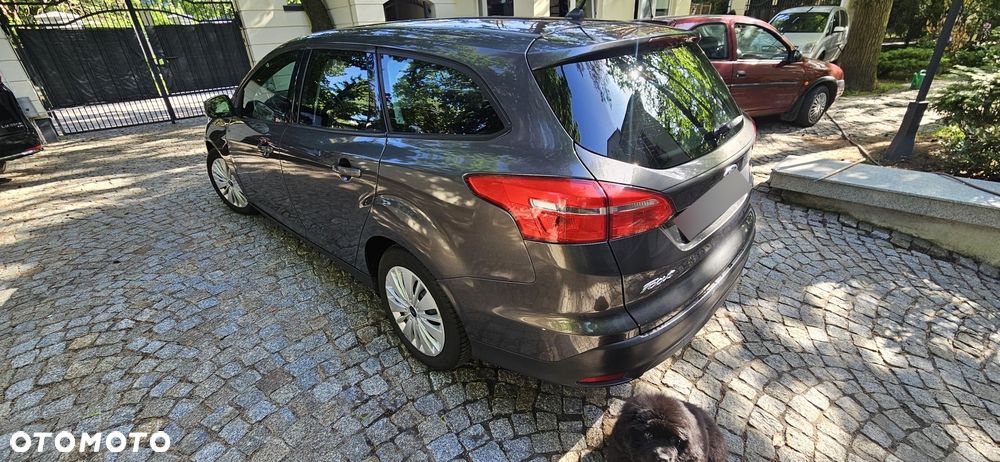Ford Focus 1.5 TDCi Gold X - 24