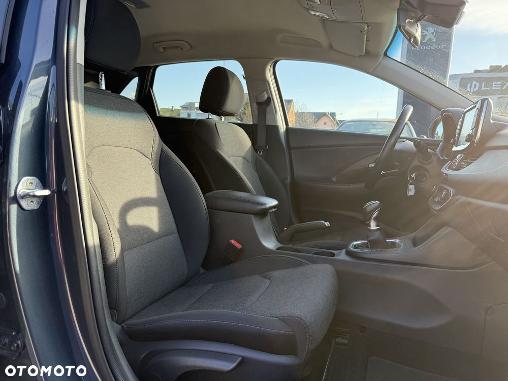 Hyundai i30 1.5 DPI Modern - 25