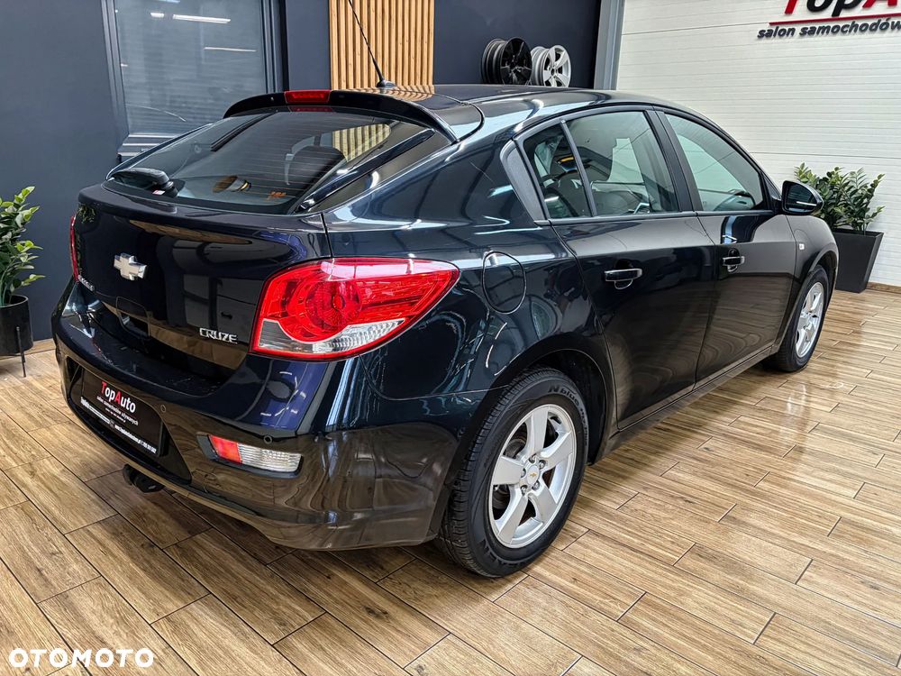 Chevrolet Cruze 1.8 LT+ - 8